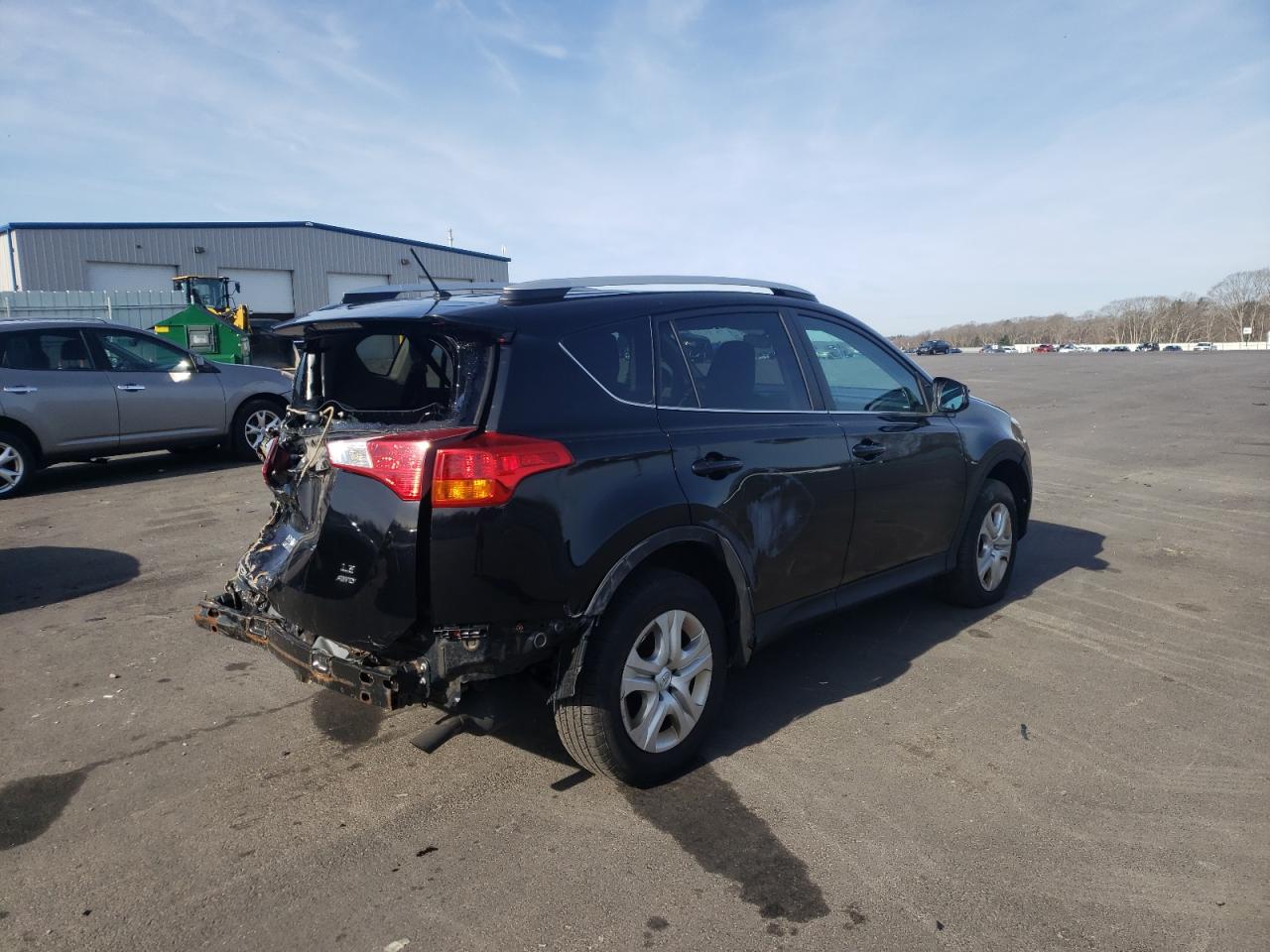 Photo 4 from auction – 2014 TOYOTA RAV4 LE with VIN 2T3BFREV7EW198627
