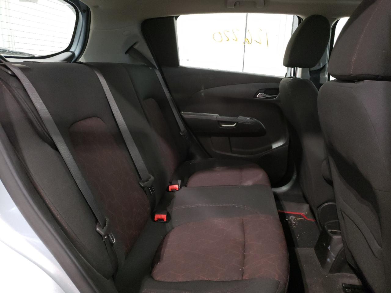 Photo 6 from auction – 2017 CHEVROLET SONIC LT with VIN 1G1JD6SH3H4138000