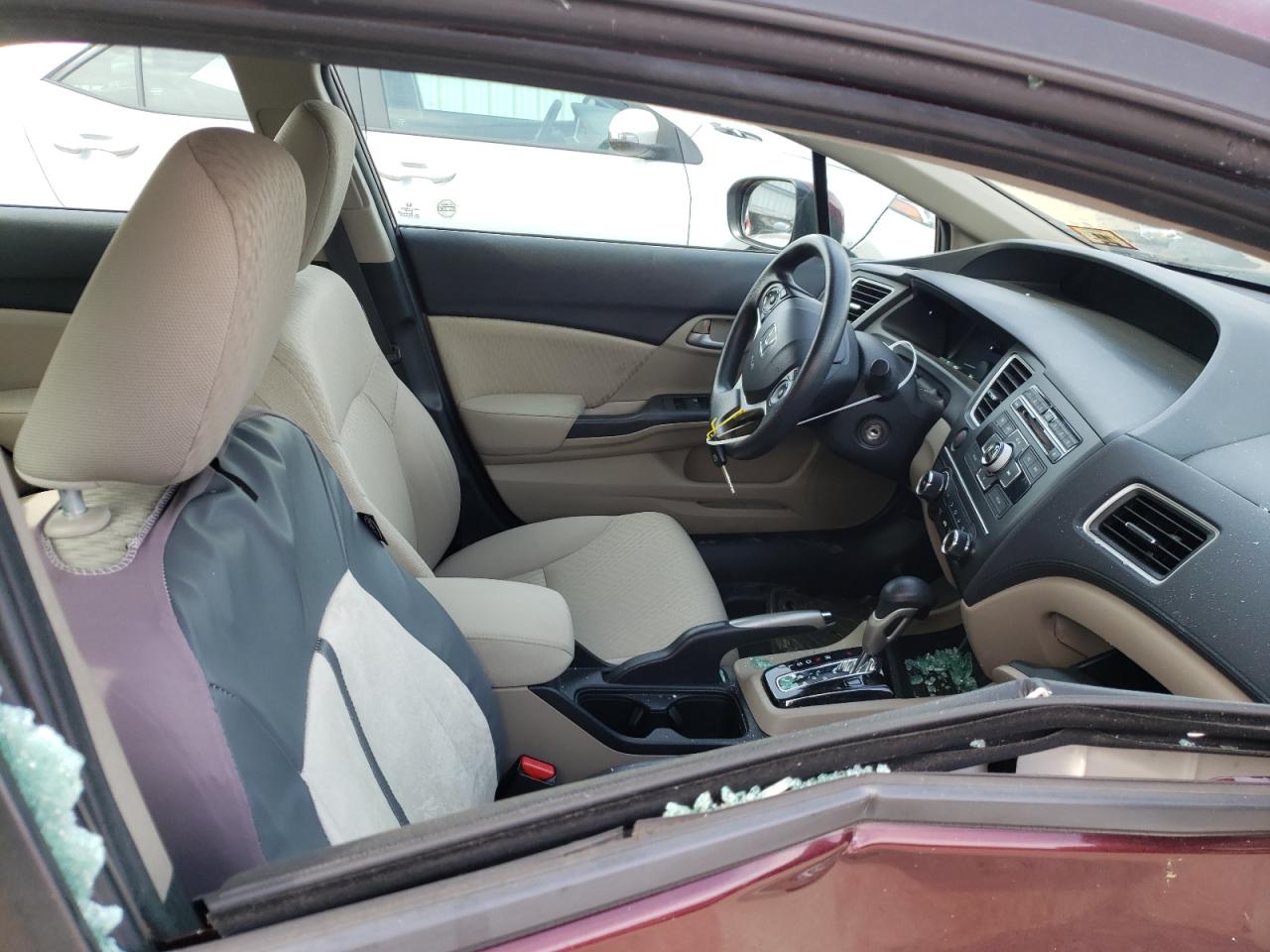 Photo 5 from auction – 2014 HONDA CIVIC LX with VIN 19XFB2F58EE232427