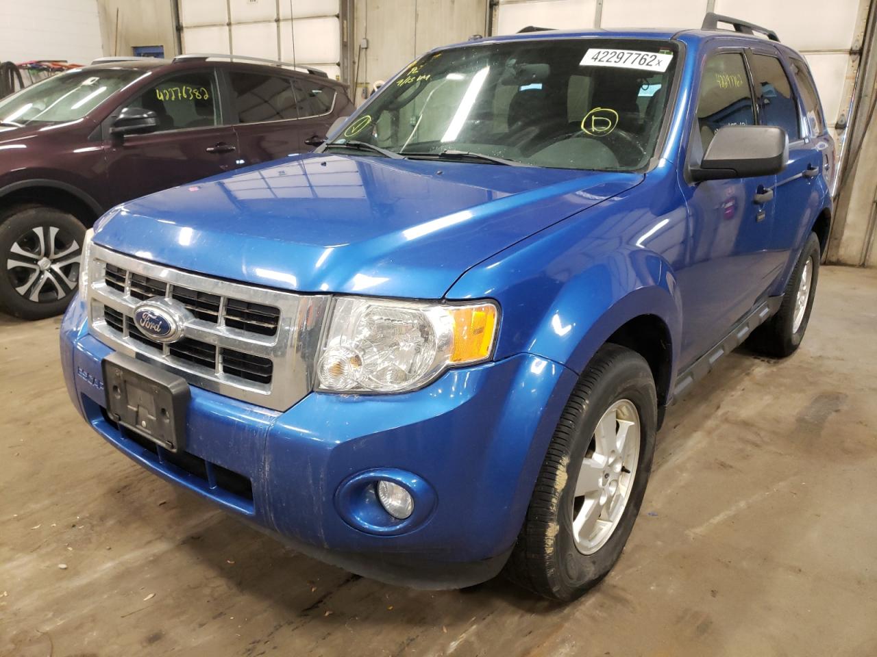Photo 2 from auction – 2012 FORD ESCAPE XLT with VIN 1FMCU9DG2CKB05429