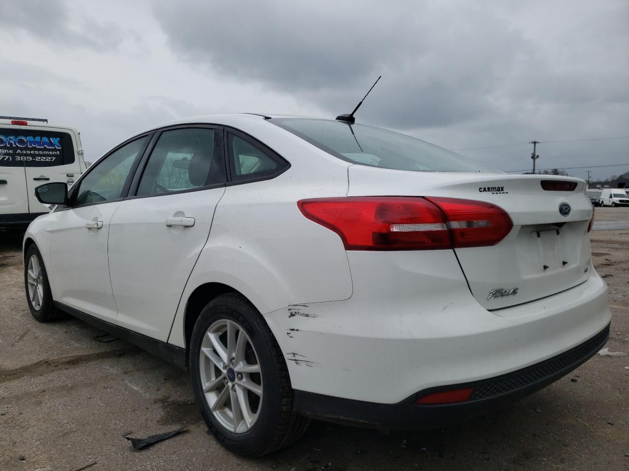 Photo 3 from auction – 2017 FORD FOCUS SE with VIN 1FADP3F2XHL340165