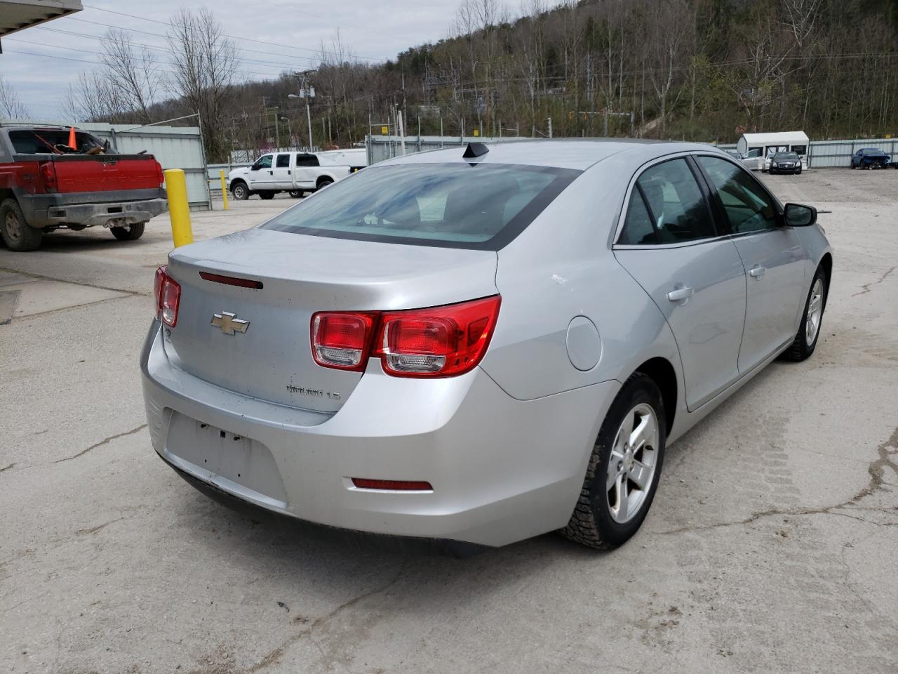 Photo 4 from auction – 2014 CHEVROLET MALIBU LS with VIN 1G11B5SL7EF188788