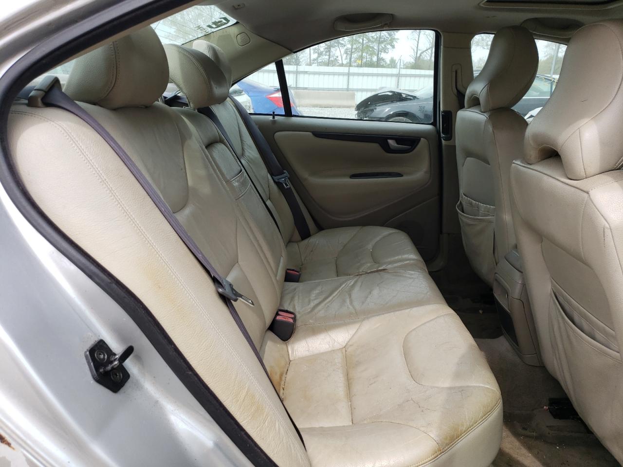 Photo 6 from auction – 2001 VOLVO S60 with VIN YV1RS61R912078097