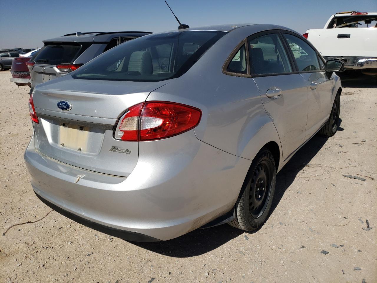 Photo 4 from auction – 2012 FORD FIESTA S with VIN 3FADP4AJ7CM142431