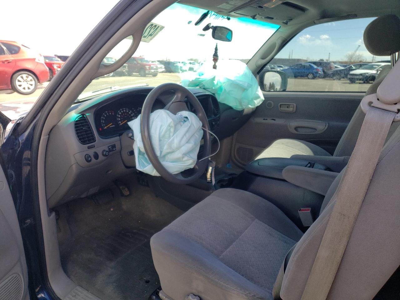 Photo 5 from auction – 2003 TOYOTA TUNDRA with VIN 5TBRT34113S379099