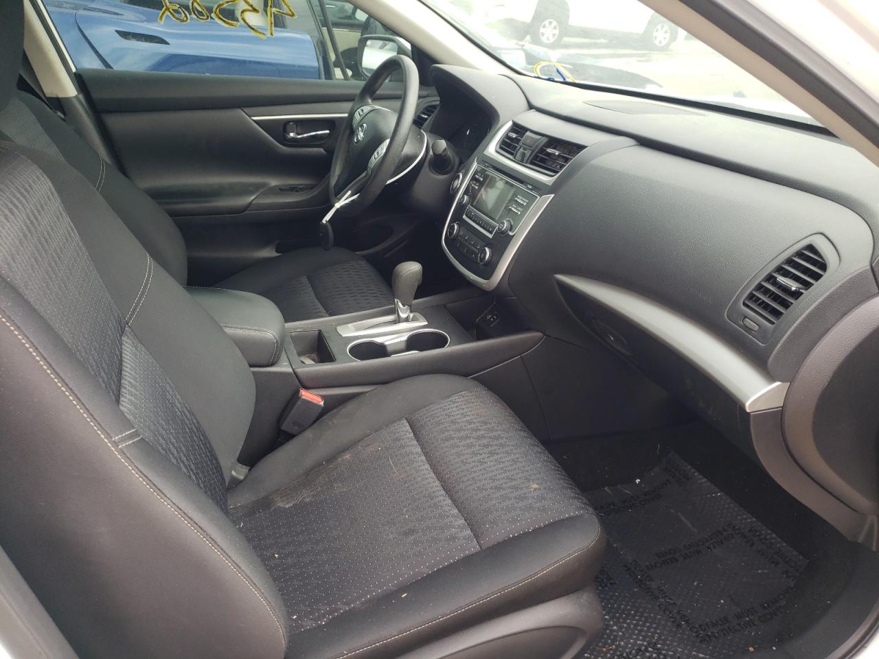 Photo 5 from auction – 2016 NISSAN ALTIMA 2.5 with VIN 1N4AL3AP0GC119156
