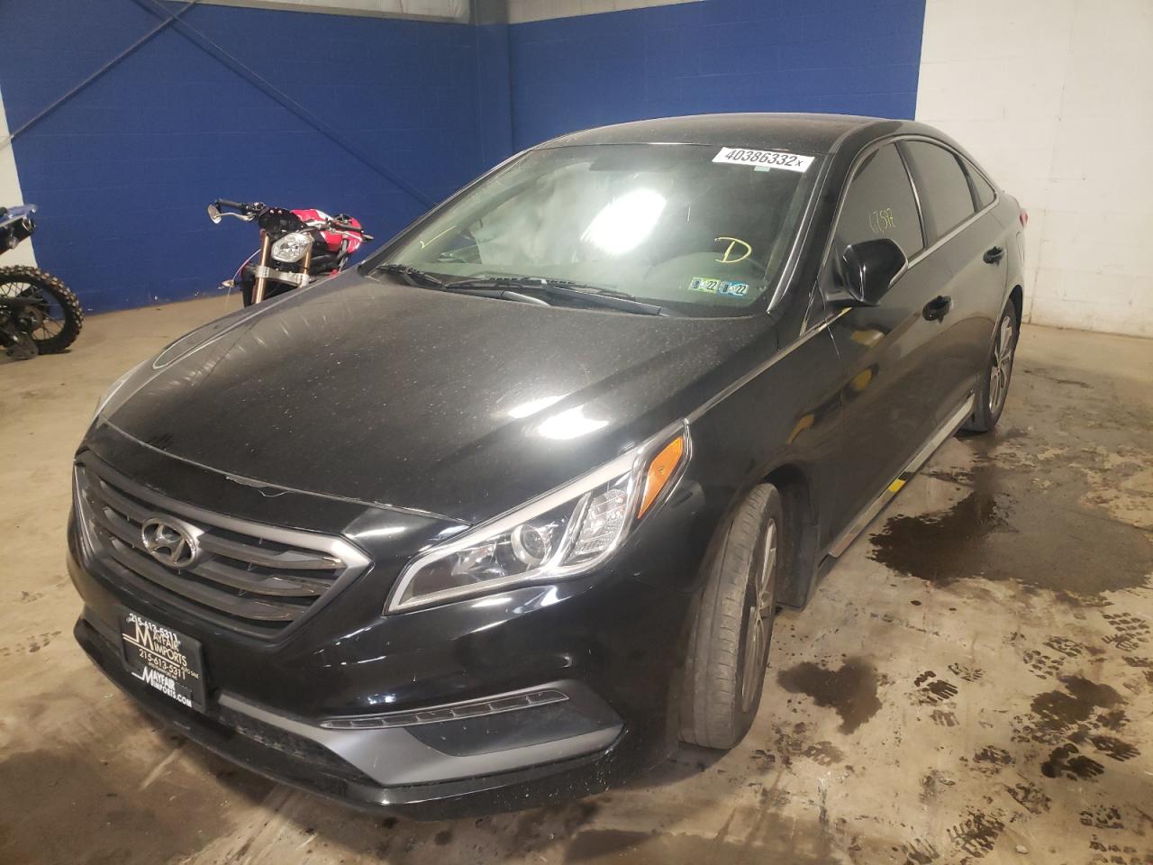 Photo 2 from auction – 2017 HYUNDAI SONATA SPO with VIN 5NPE34AF2HH485070
