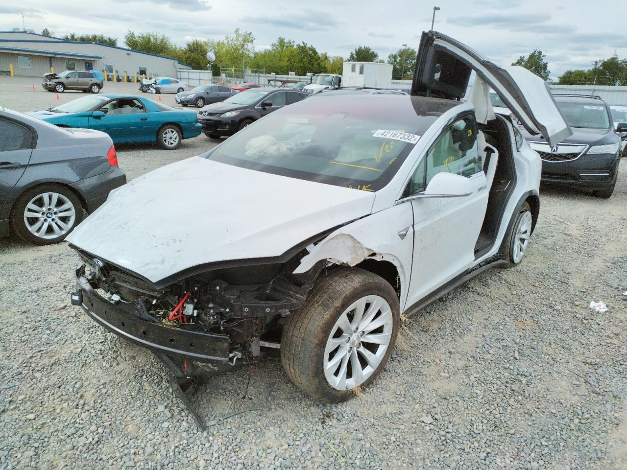 Photo 2 from auction – 2021 TESLA MODEL X with VIN 5YJXCDE23MF321920