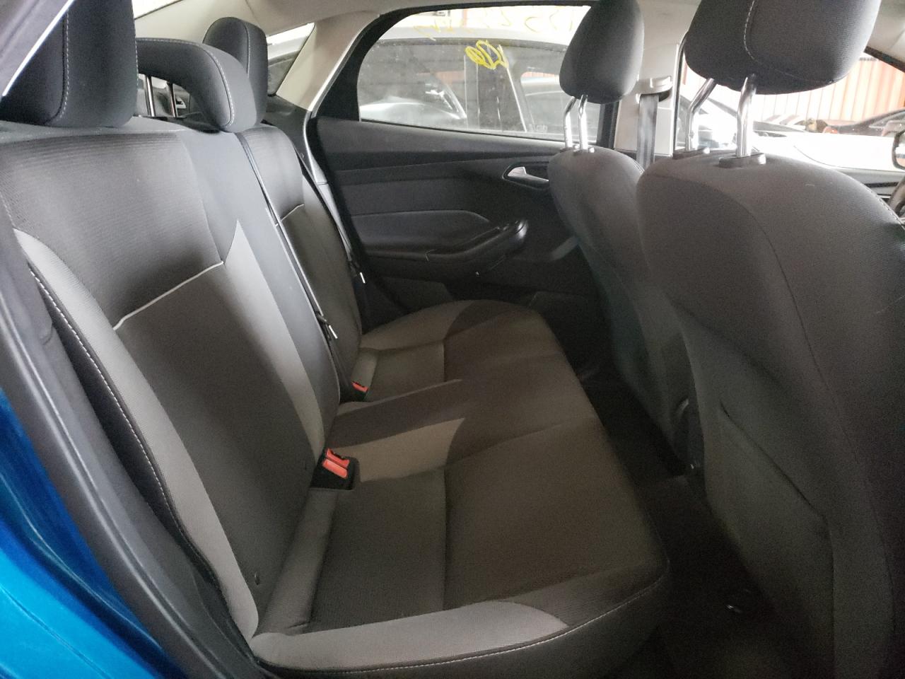 Photo 6 from auction – 2012 FORD FOCUS SE with VIN 1FAHP3F25CL121902