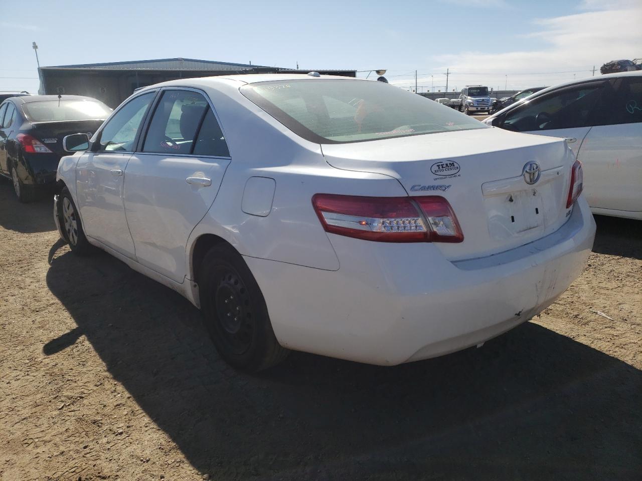 Photo 3 from auction – 2011 TOYOTA CAMRY BASE with VIN 4T1BF3EK9BU611946