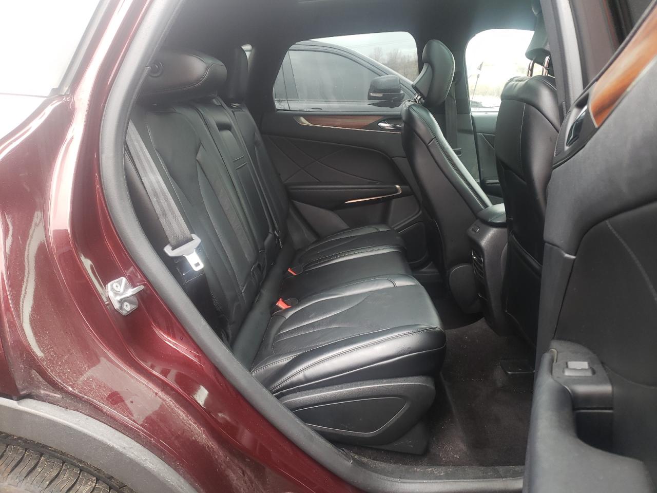 Photo 6 from auction – 2018 LINCOLN MKC RESERV with VIN 5LMCJ3D99JUL29125