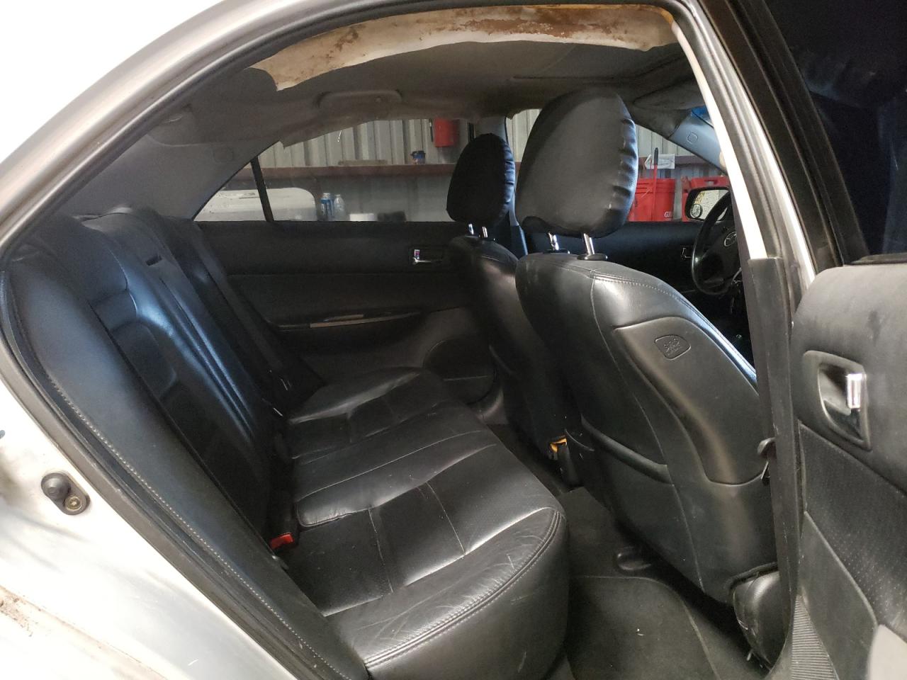 Photo 6 from auction – 2004 MAZDA 6 S with VIN 1YVHP80D045N97203