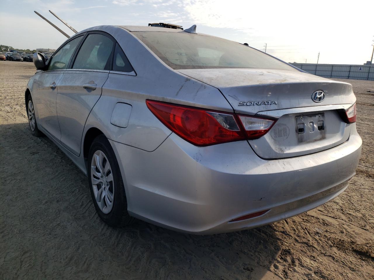 Photo 3 from auction – 2011 HYUNDAI SONATA GLS with VIN 5NPEB4AC9BH150405