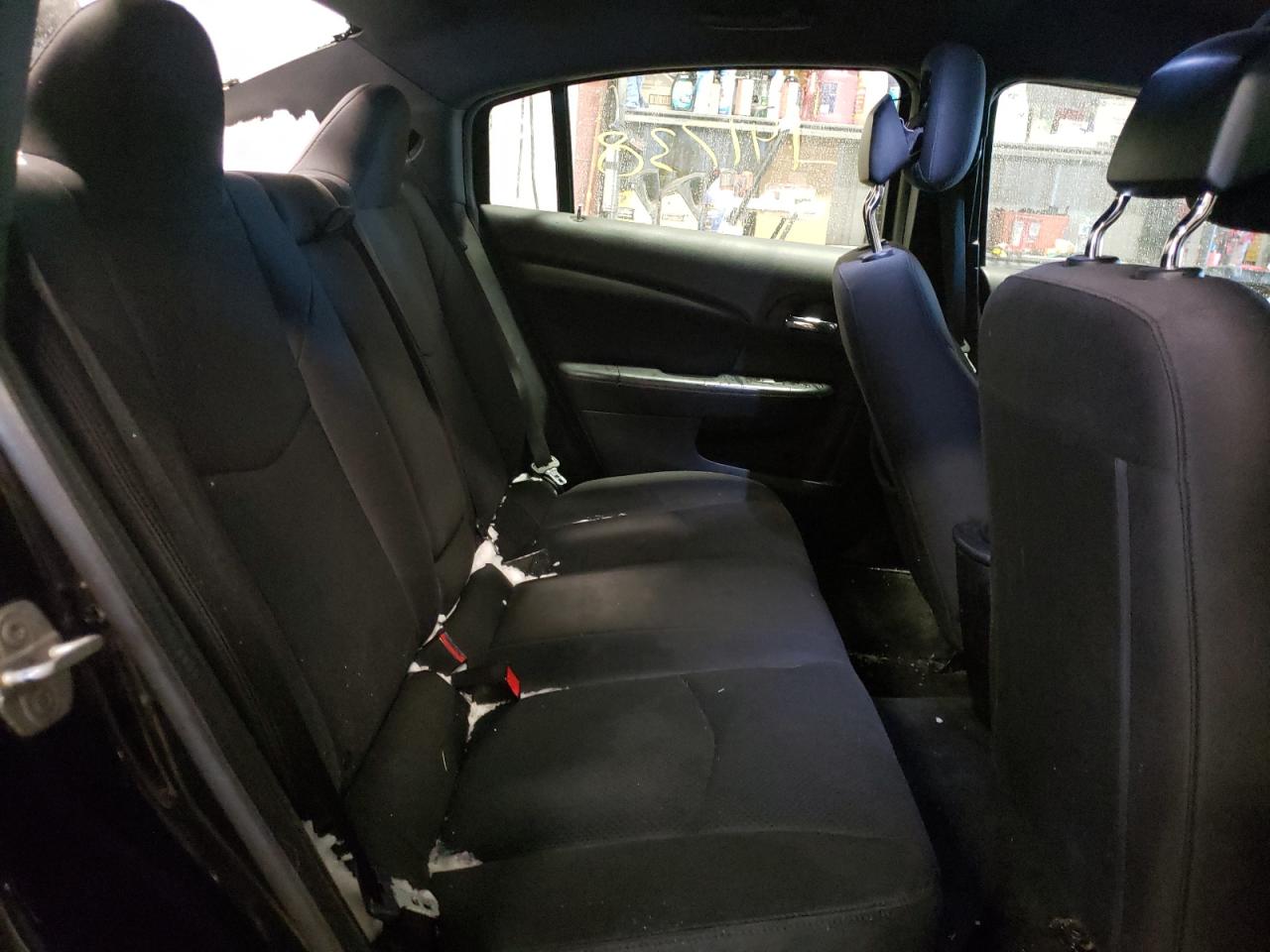 Photo 6 from auction – 2013 CHRYSLER 200 TOURIN with VIN 1C3CCBBB1DN762653