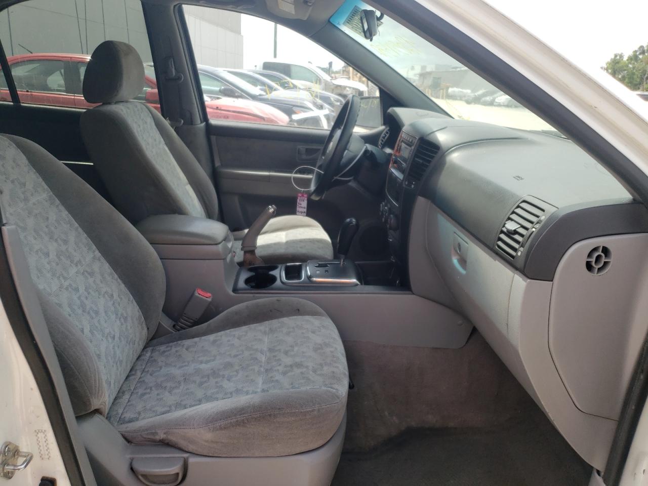 Photo 5 from auction – 2008 KIA SORENTO EX with VIN KNDJD735285761149