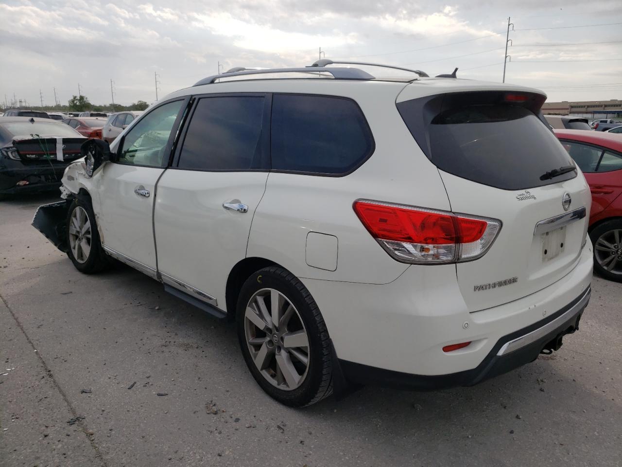 Photo 3 from auction – 2013 NISSAN PATHFINDER with VIN 5N1AR2MNXDC622164