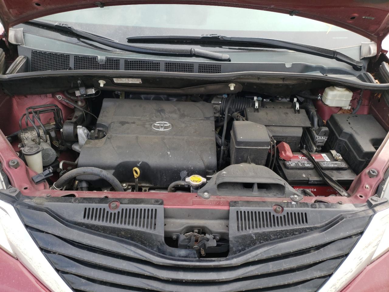 Photo 7 from auction – 2014 TOYOTA SIENNA LE with VIN 5TDKK3DC7ES417645