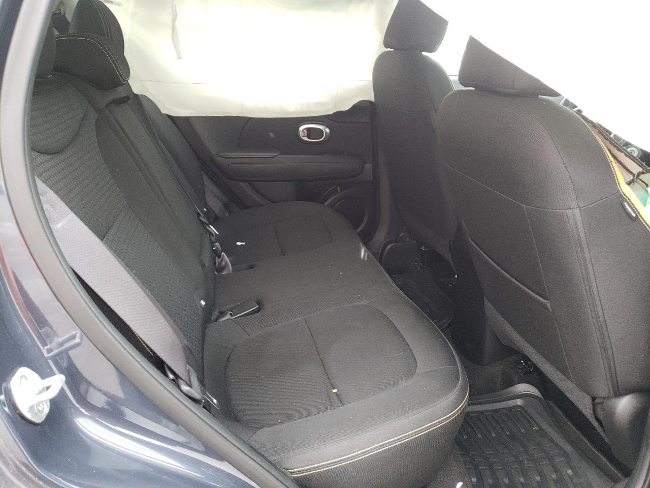 Photo 6 from auction – 2014 KIA SOUL + with VIN KNDJP3A5XE7006110