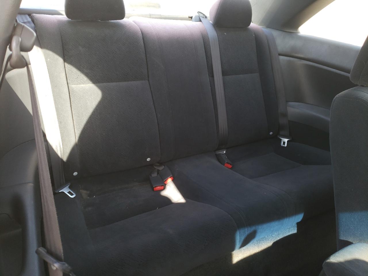 Photo 6 from auction – 2003 HONDA CIVIC LX with VIN 1HGEM22513L010555