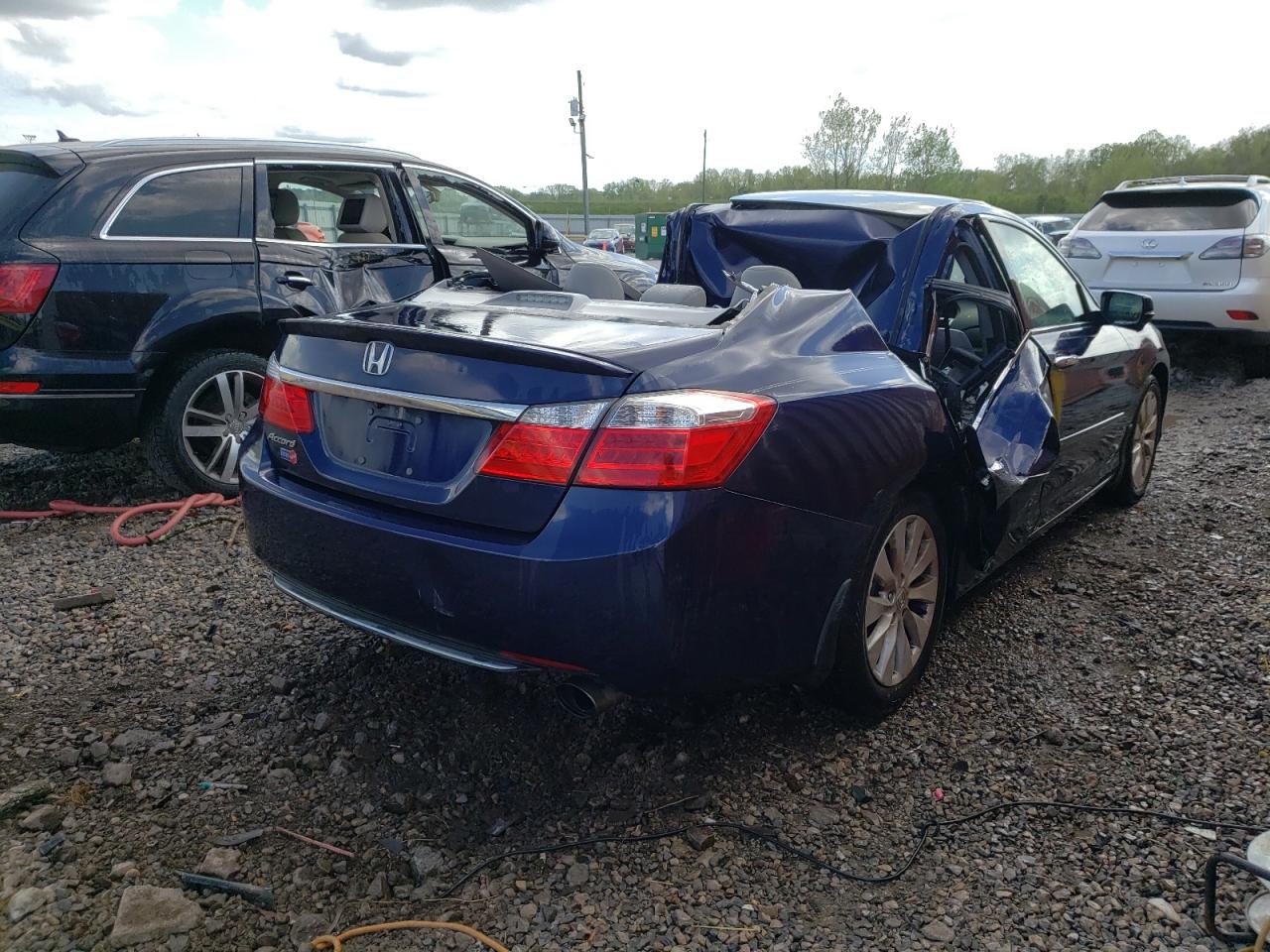 Photo 4 from auction – 2015 HONDA ACCORD EXL with VIN 1HGCR2F85FA088995