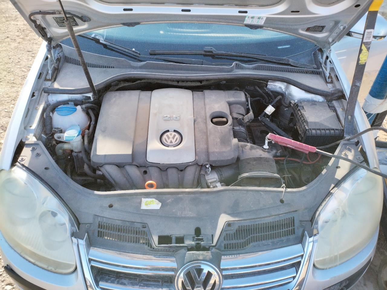 Photo 7 from auction – 2007 VOLKSWAGEN JETTA WOLF with VIN 3VWEF71K27M185346