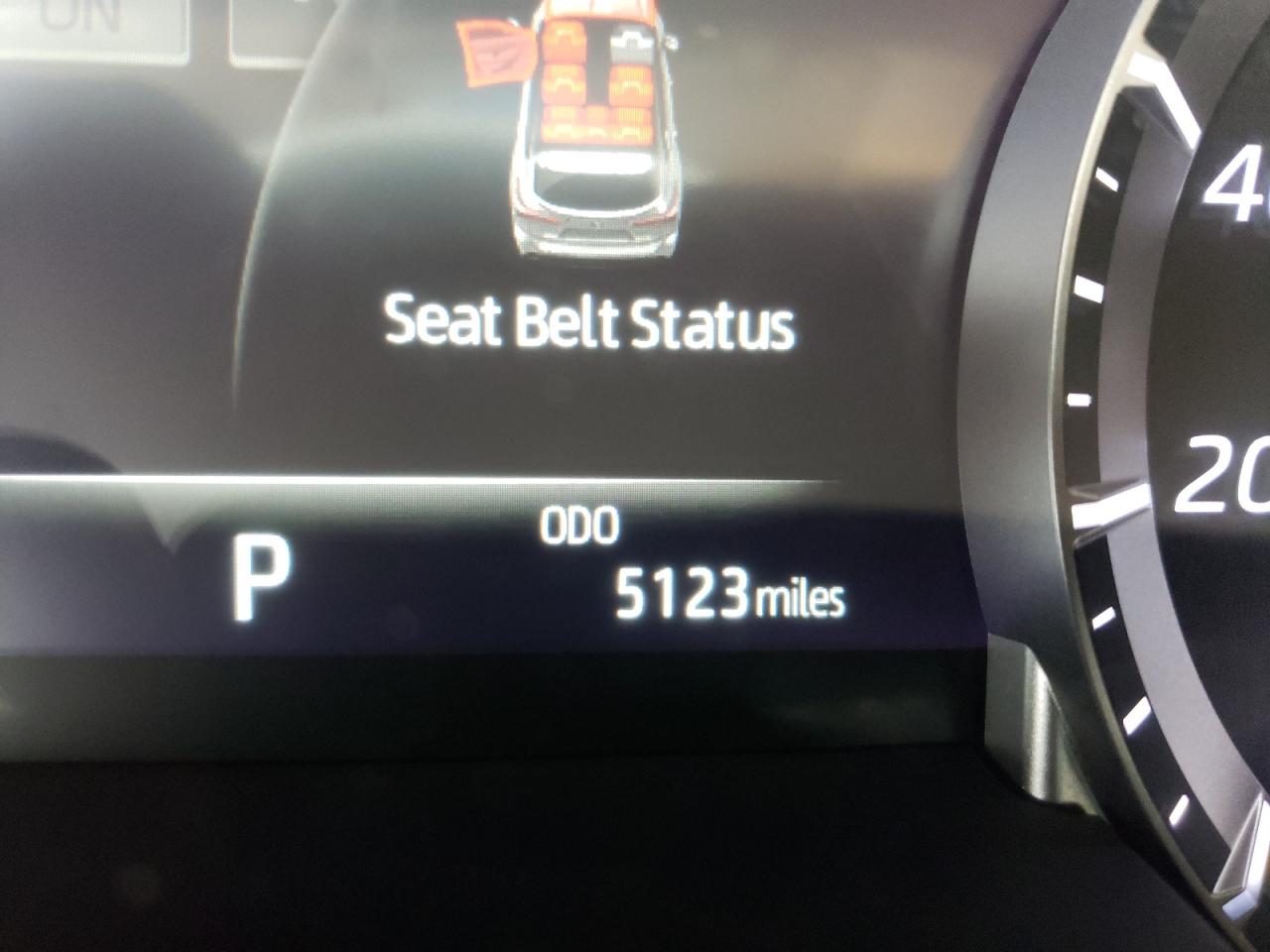 Photo 8 from auction – 2022 TOYOTA HIGHLANDER with VIN 5TDGZRAH2NS092536
