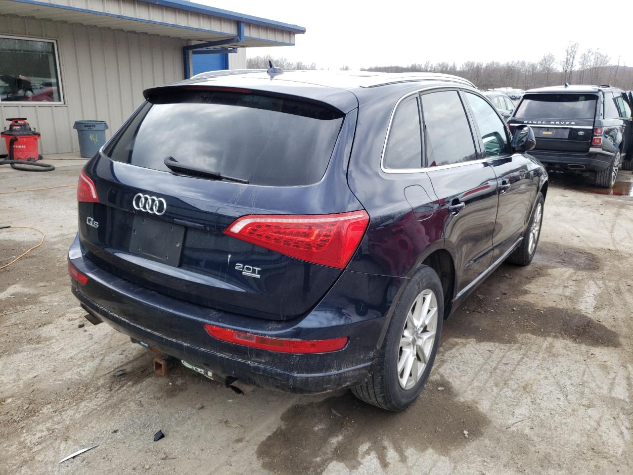 Photo 4 from auction – 2011 AUDI Q5 PREMIUM with VIN WA1LFAFPXBA064043