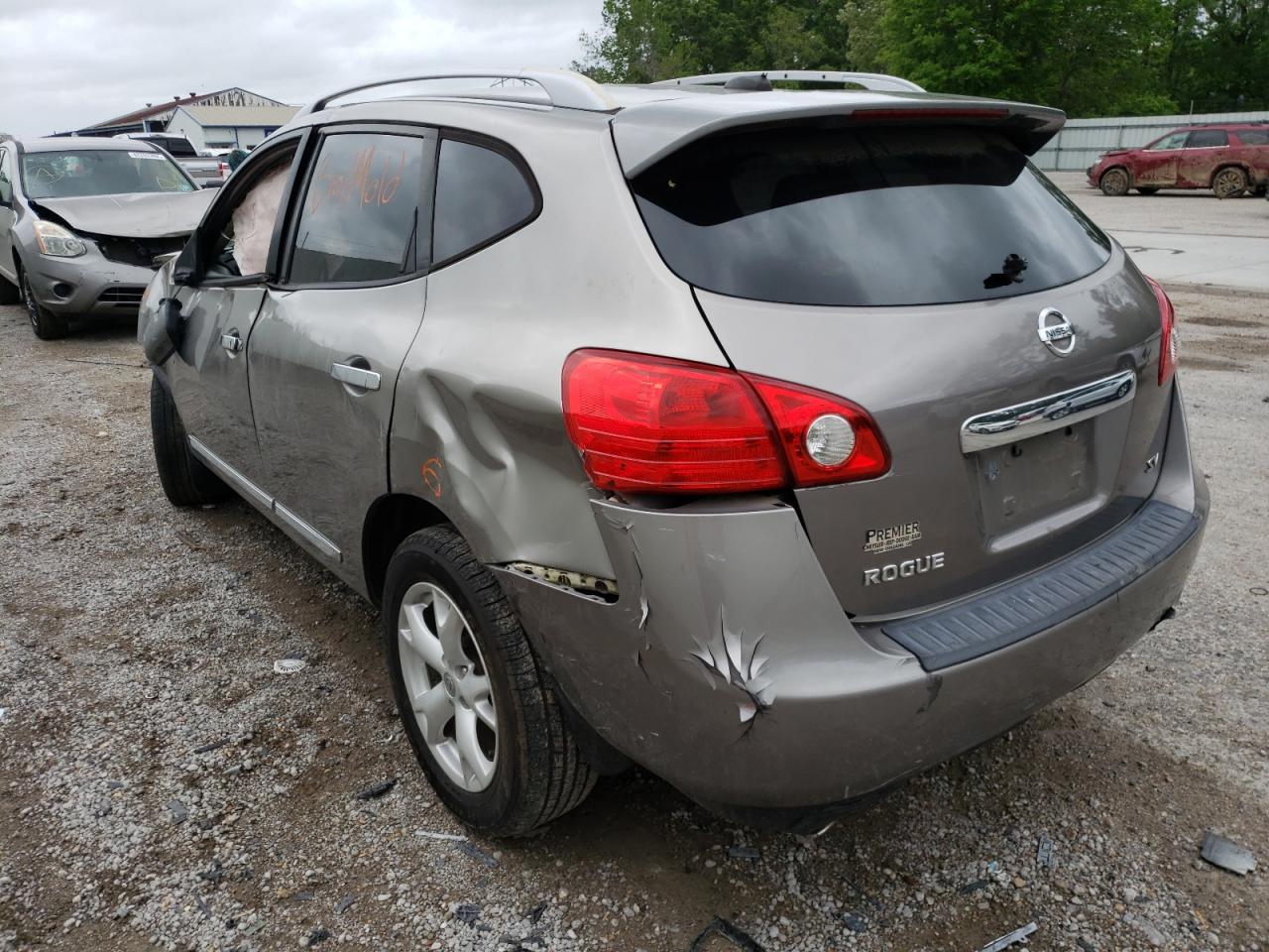 Photo 3 from auction – 2011 NISSAN ROGUE S with VIN JN8AS5MT3BW157378