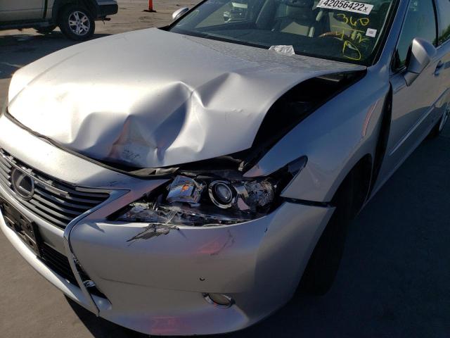 Photo 8 from auction – 2013 LEXUS ES 300H with VIN JTHBW1GG1D2035395