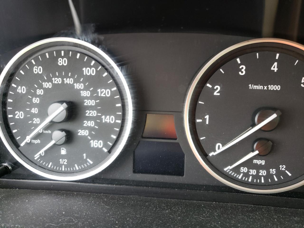 Photo 8 from auction – 2012 BMW X5 XDRIVE5 with VIN 5UXZV8C52CL425218