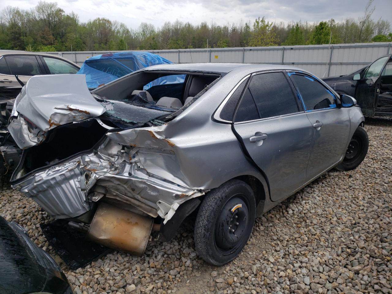 Photo 4 from auction – 2016 TOYOTA CAMRY LE with VIN 4T1BF1FKXGU571693