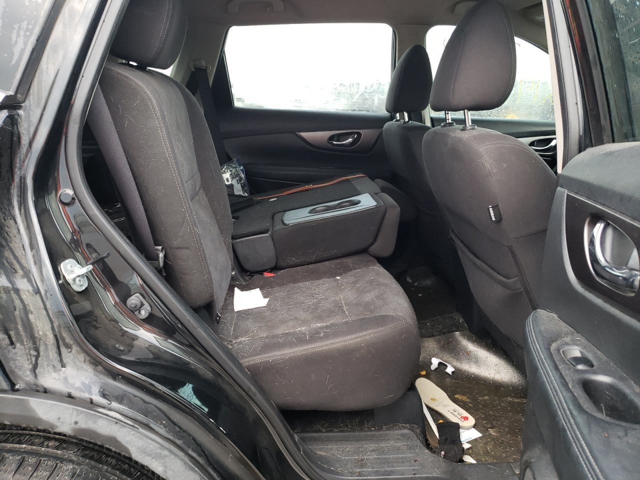 Photo 6 from auction – 2016 NISSAN ROGUE S with VIN KNMAT2MT9GP700273