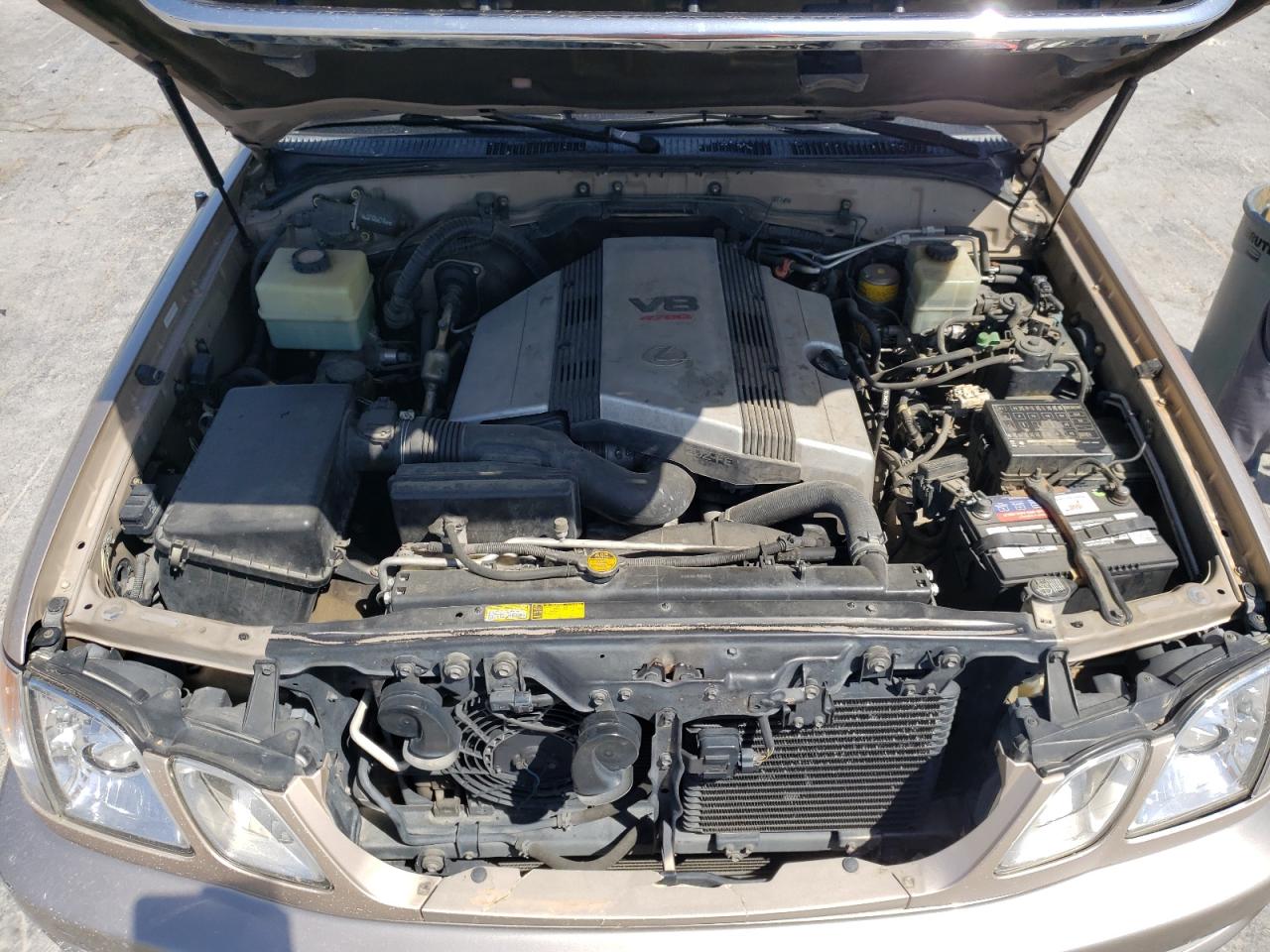 Photo 7 from auction – 2001 LEXUS LX 470 with VIN JTJHT00W113503953
