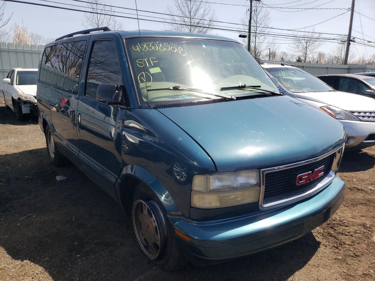 Photo 1 from auction – 2003 GMC SAFARI XT with VIN 1GKEL19X43B510237