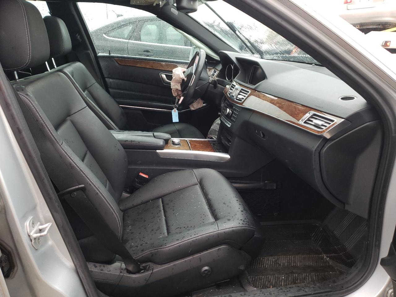 Photo 5 from auction – 2014 MERCEDES-BENZ E 350 4MAT with VIN WDDHF8JB5EB005230