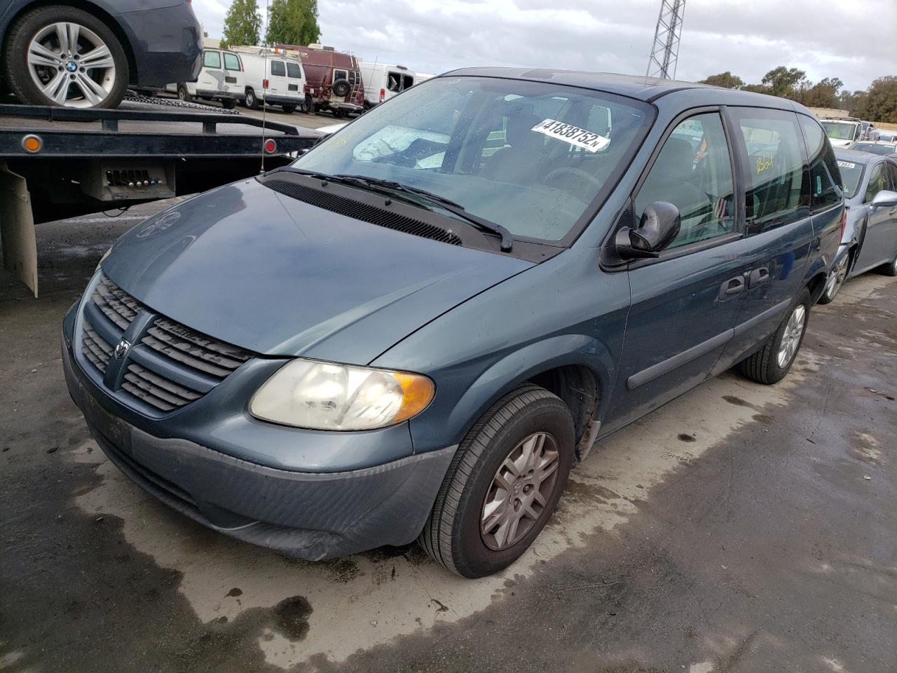 Photo 2 from auction – 2006 DODGE CARAVAN SE with VIN 1D4GP25B06B539007