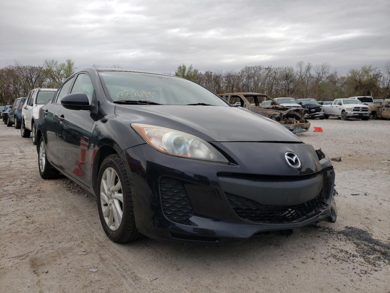 MAZDA 3 I 2012 with VIN JM1BL1V75C1552085 - Photo from auction