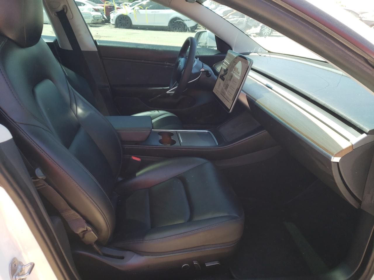 Photo 5 from auction – 2021 TESLA MODEL 3 with VIN 5YJ3E1EB7MF869653