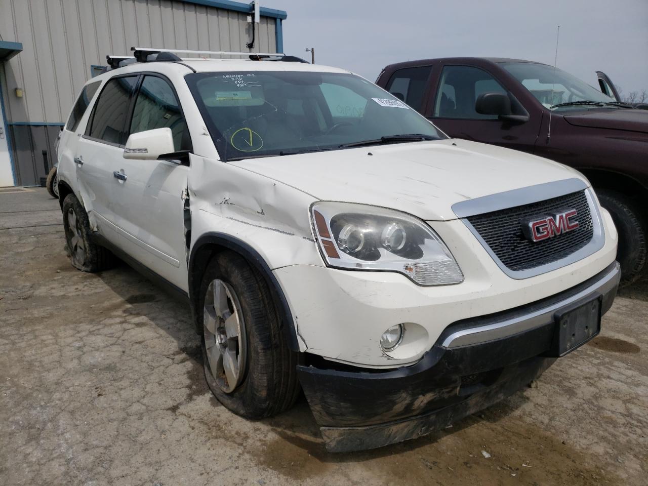 GMC ACADIA SLT 2011 with VIN 1GKKVRED0BJ135300 - Photo from auction