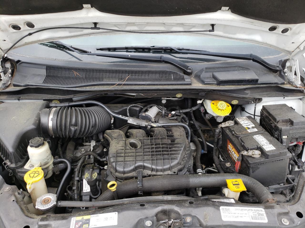 Photo 7 from auction – 2016 CHRYSLER TOWN & COU with VIN 2C4RC1BG3GR167449