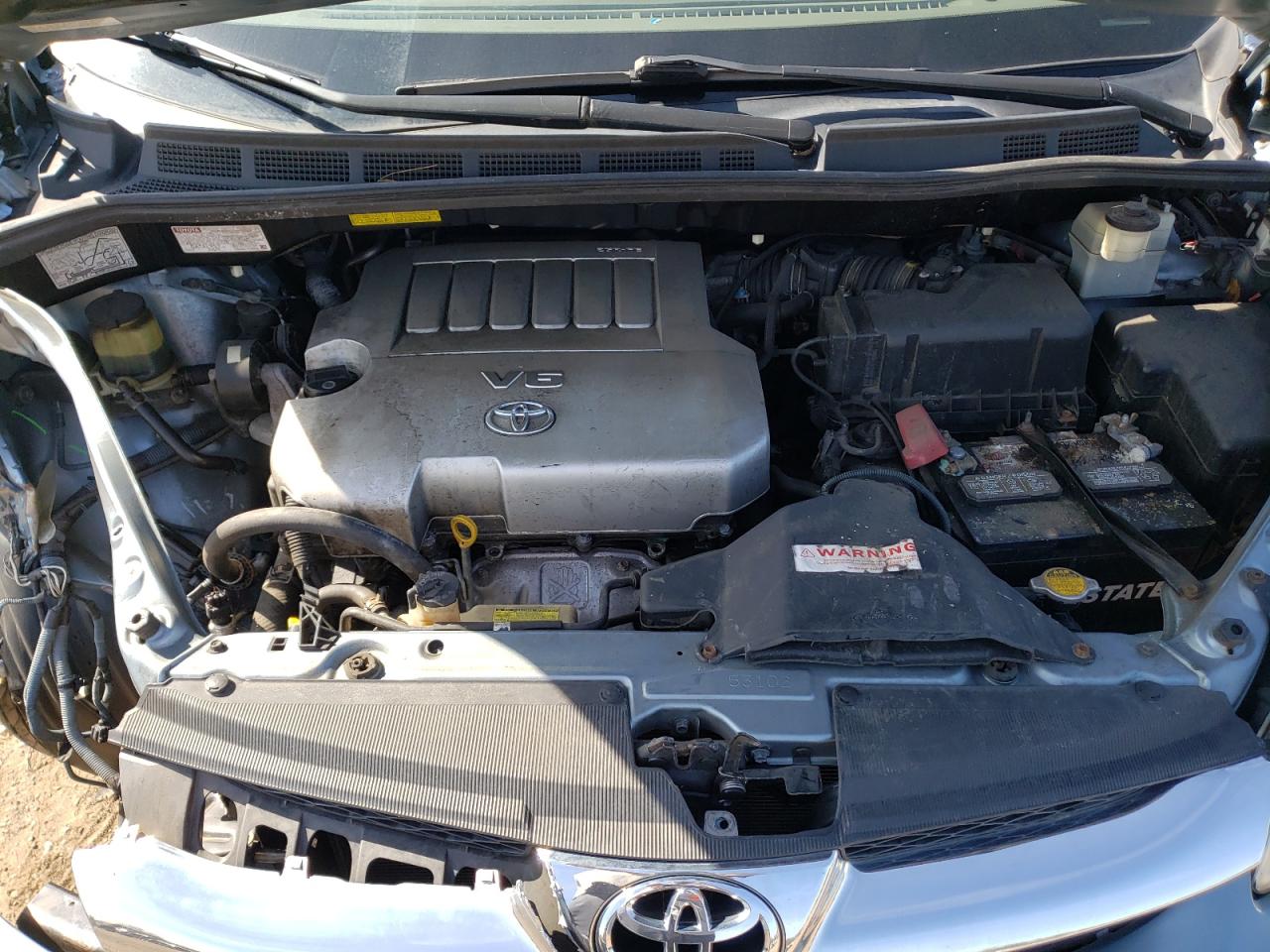 Photo 7 from auction – 2008 TOYOTA SIENNA XLE with VIN 5TDBK22C28S017705