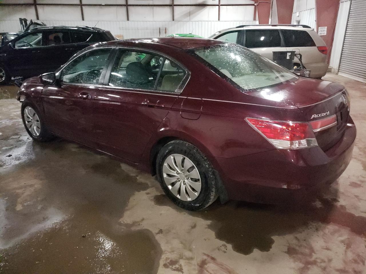 Photo 3 from auction – 2011 HONDA ACCORD LX with VIN 1HGCP2F32BA098002