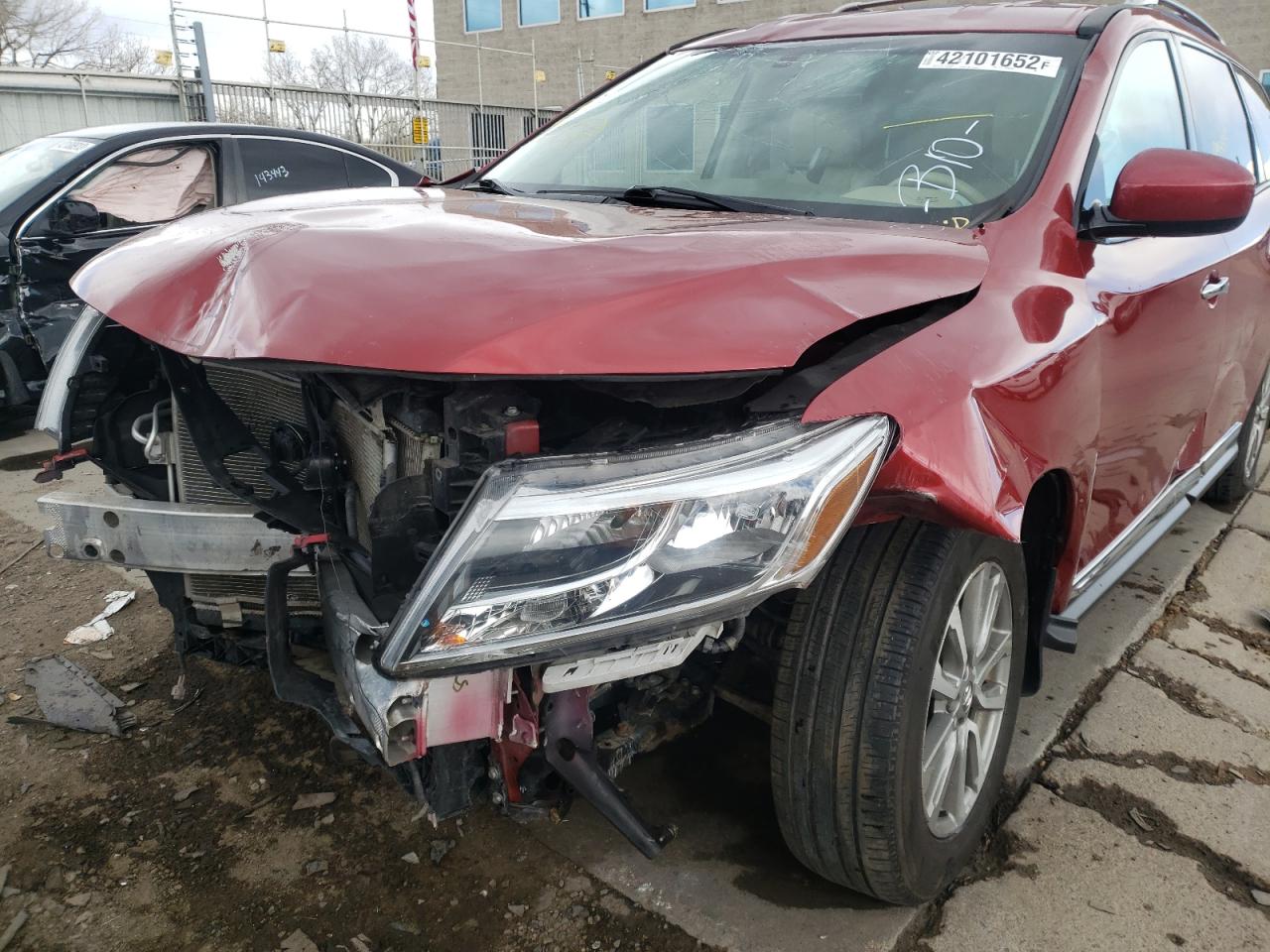 Photo 9 from auction – 2014 NISSAN PATHFINDER with VIN 5N1AR2MM3EC711213
