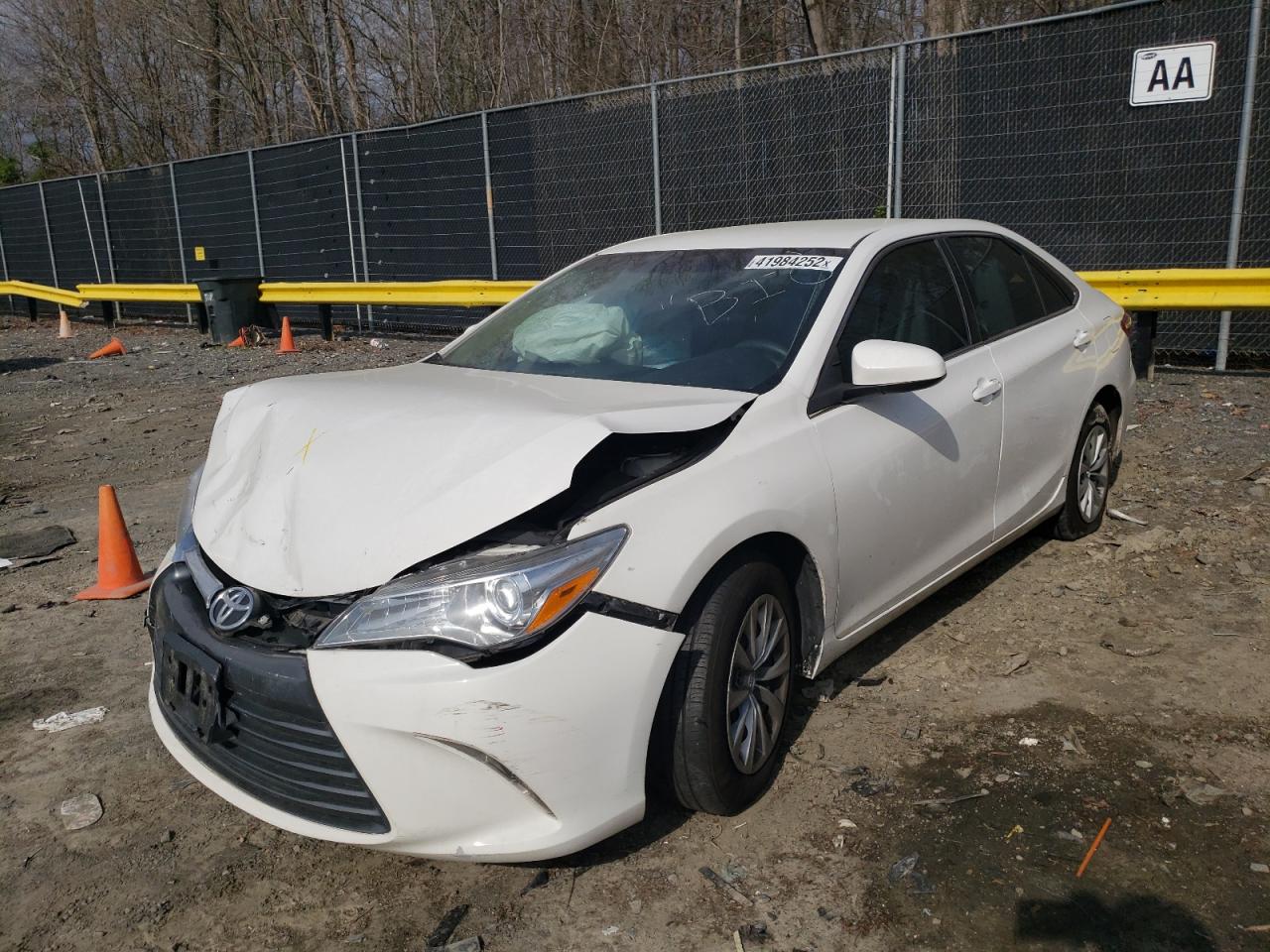 Photo 2 from auction – 2017 TOYOTA CAMRY with VIN 4T1BF1FK7HU302195