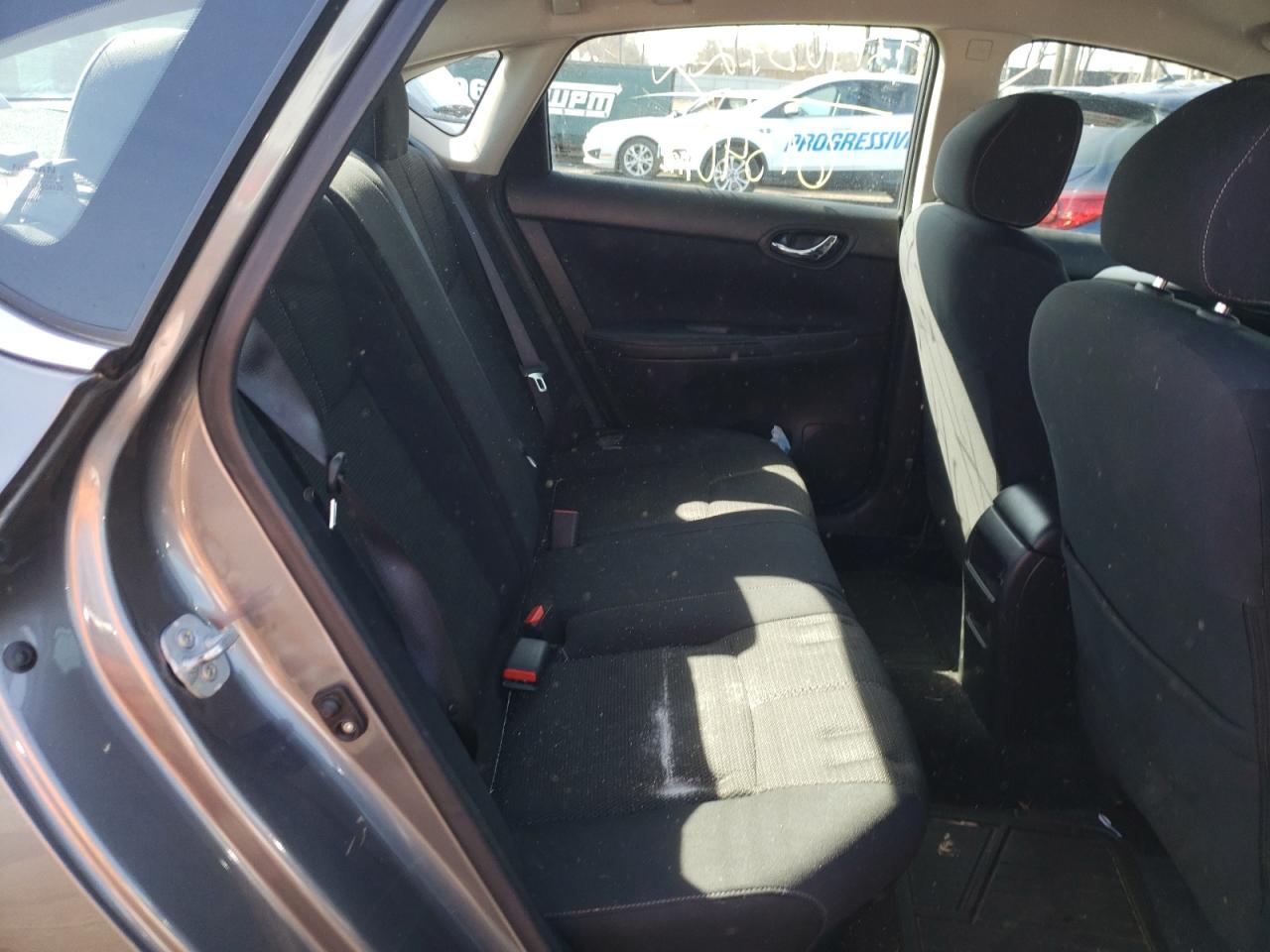 Photo 6 from auction – 2016 NISSAN SENTRA S with VIN 3N1AB7AP2GY319907