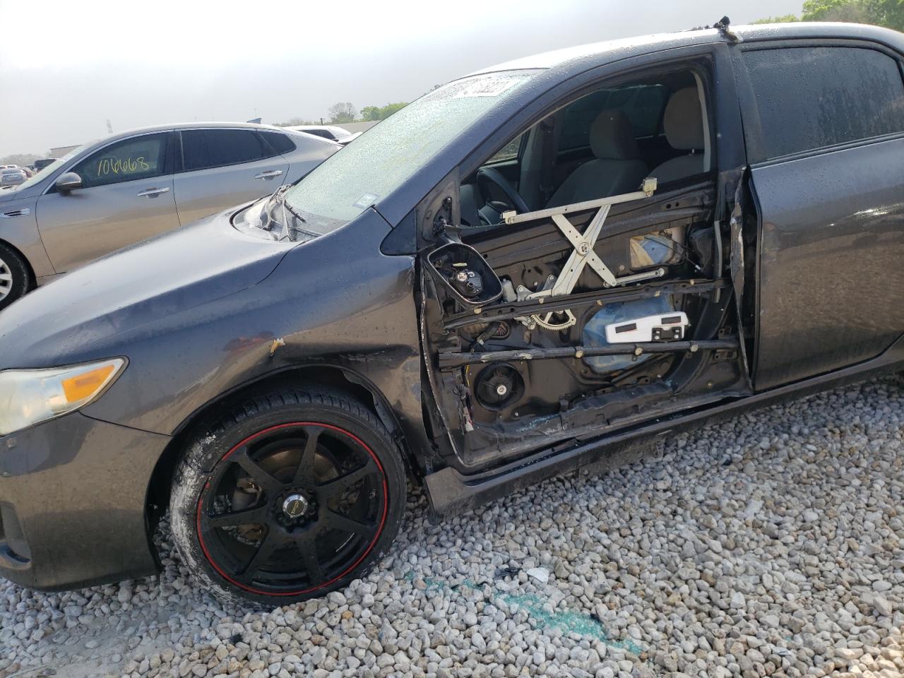 Photo 19 from auction – 2011 TOYOTA COROLLA BA with VIN JTDBU4EEXB9160961