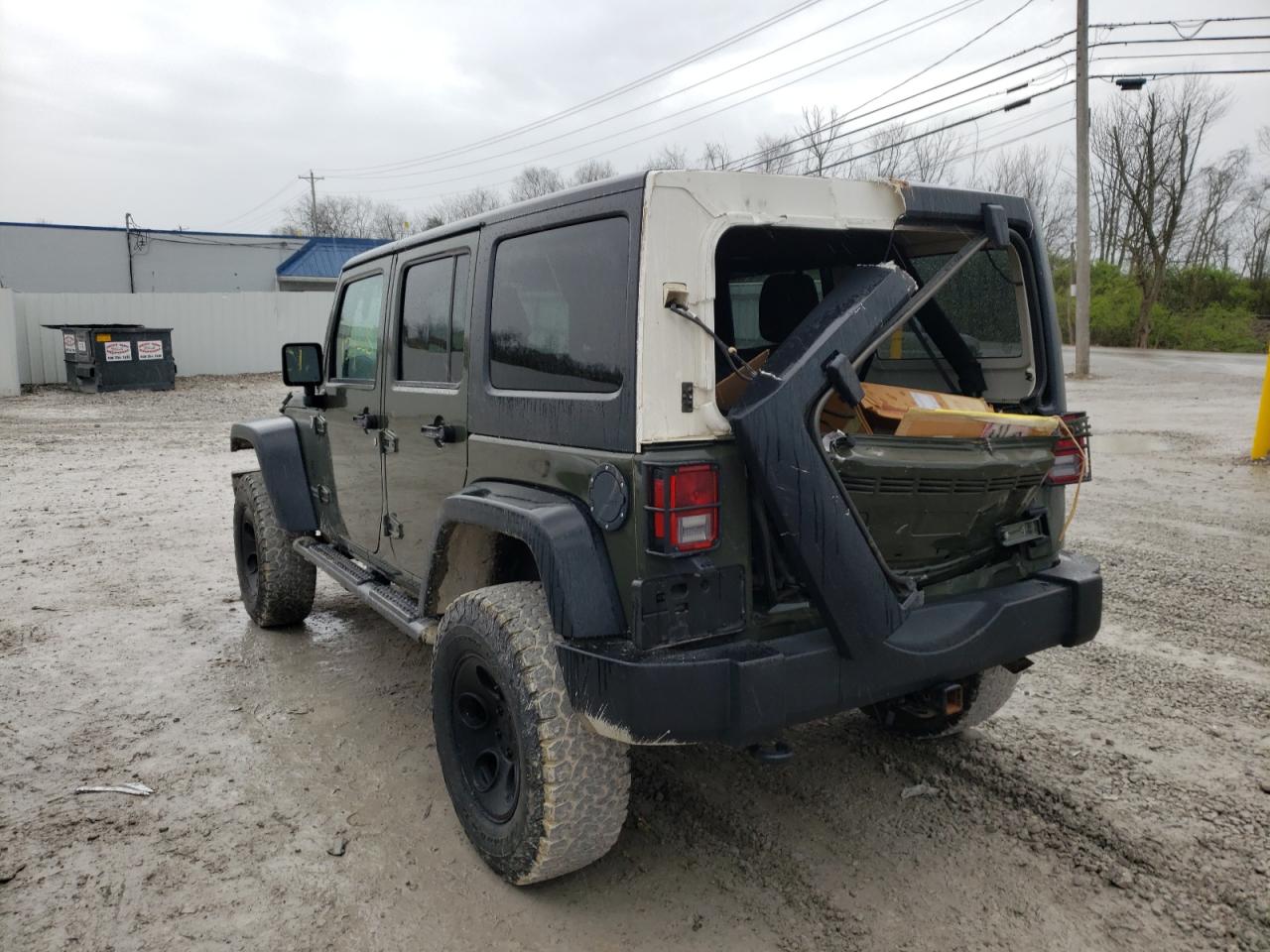 Photo 3 from auction – 2015 JEEP WRANGLER U with VIN 1C4BJWDGXFL748780