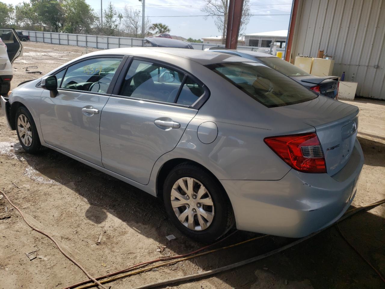 Photo 3 from auction – 2012 HONDA CIVIC LX with VIN 2HGFB2F5XCH598179