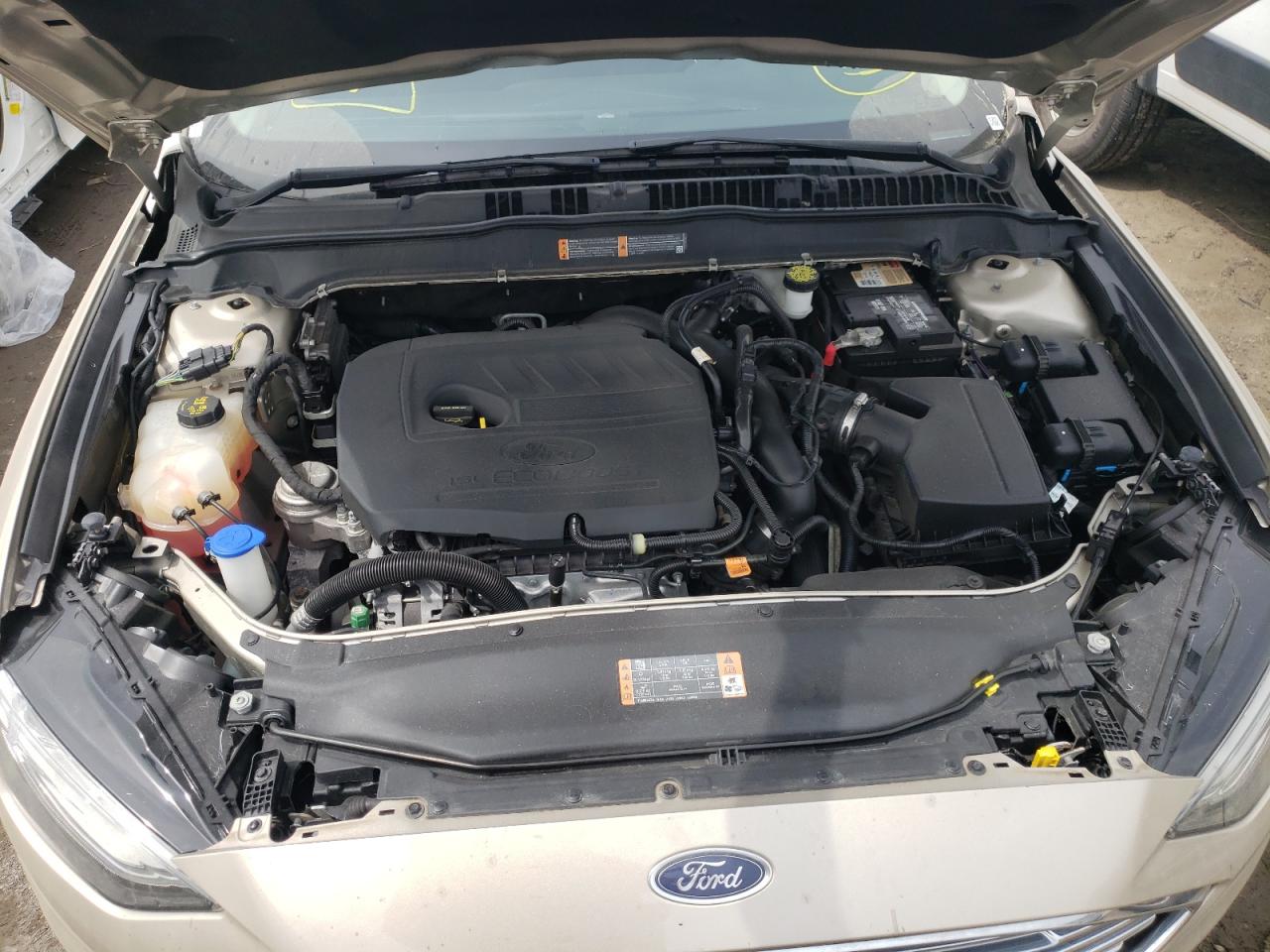 Photo 7 from auction – 2018 FORD FUSION SE with VIN 3FA6P0HD3JR130309