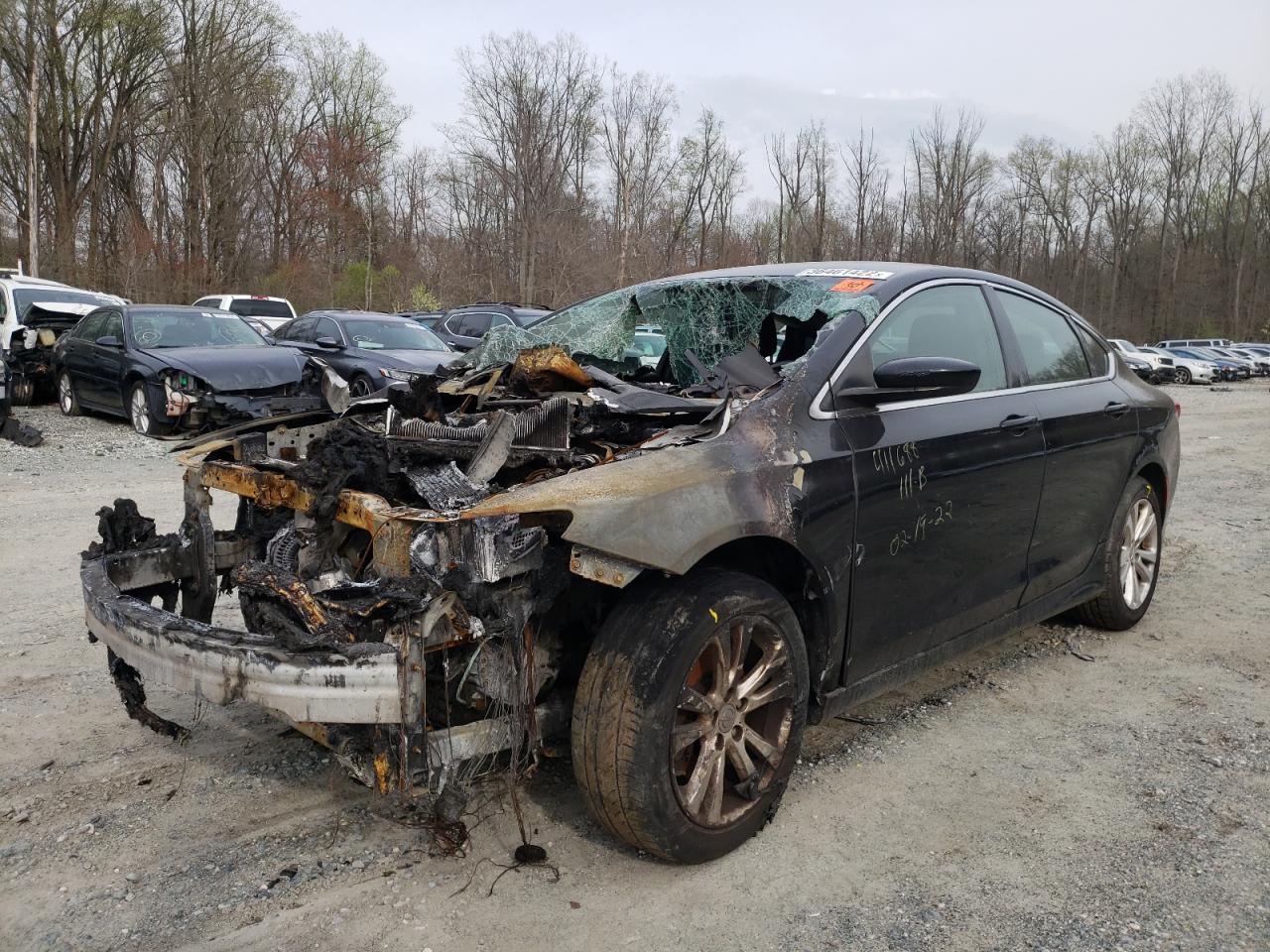 Photo 2 from auction – 2015 CHRYSLER 200 LIMITE with VIN 1C3CCCAB9FN659863